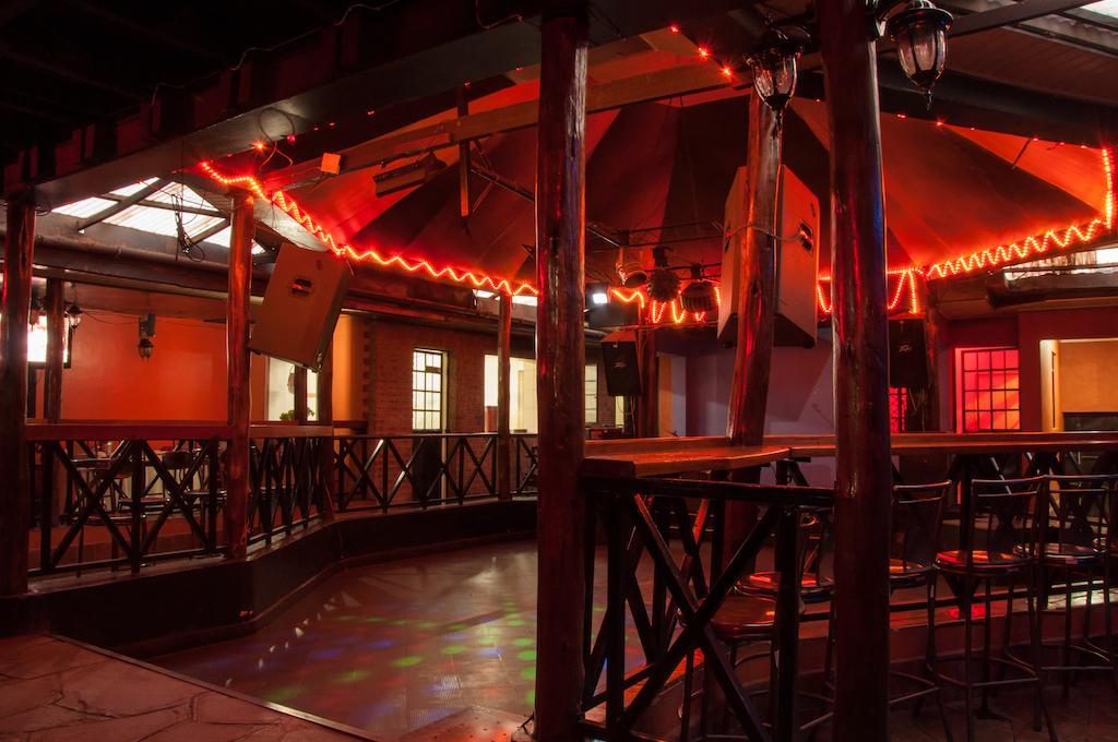 Blue Hut Hotel Nairobi Ngoại thất bức ảnh