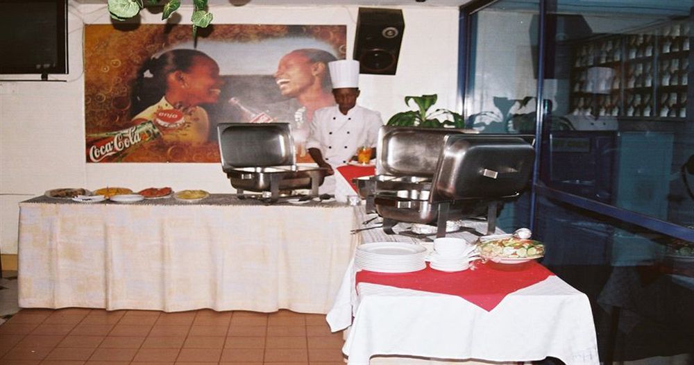 Blue Hut Hotel Nairobi Ngoại thất bức ảnh